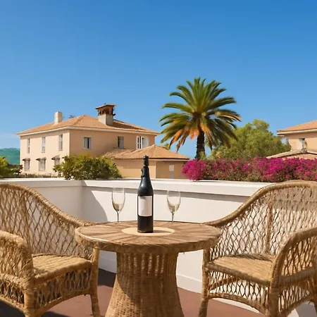 Fantastico 2 - Large Balcony, Free Parking, Air Conditioning, Free Netflix, Bbq *